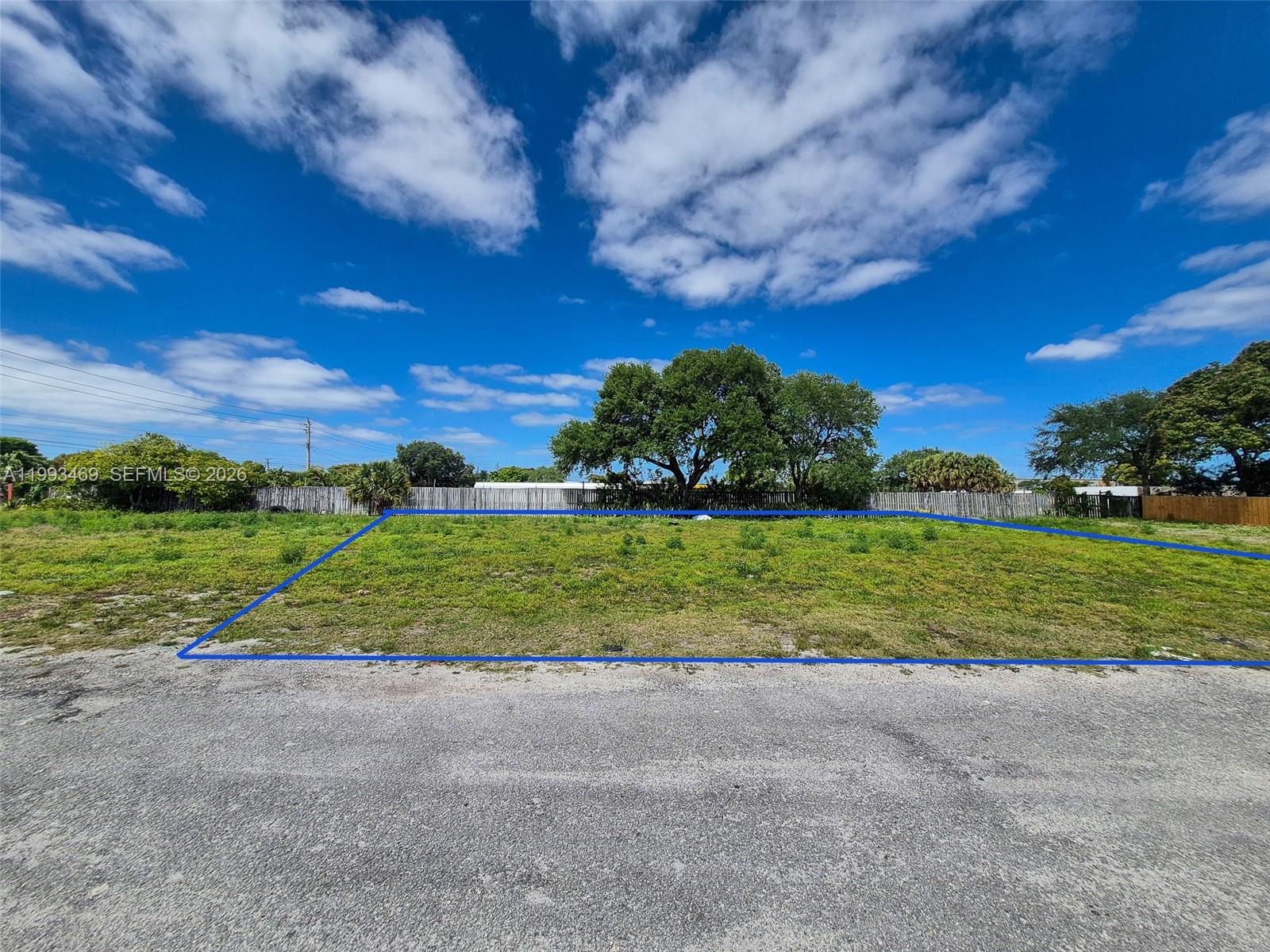   /   sq. ft. $ 2026-04-01 0 Photo