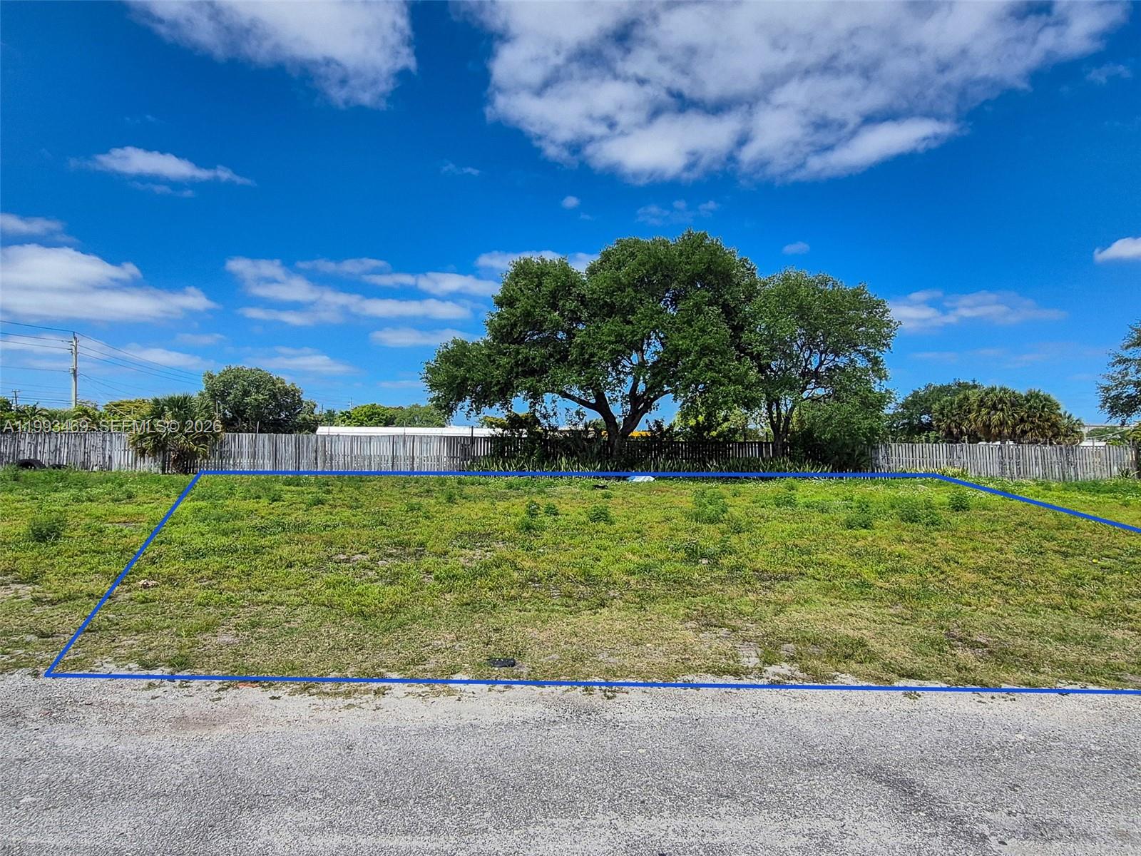   /   sq. ft. $ 2026-04-01 0 Photo