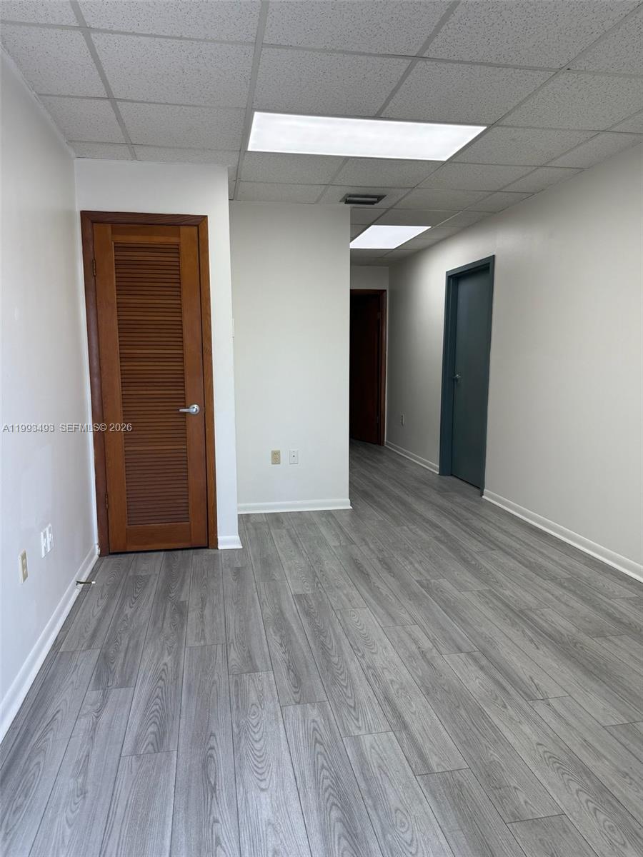 27  /   sq. ft. $ 2026-04-01 0 Photo