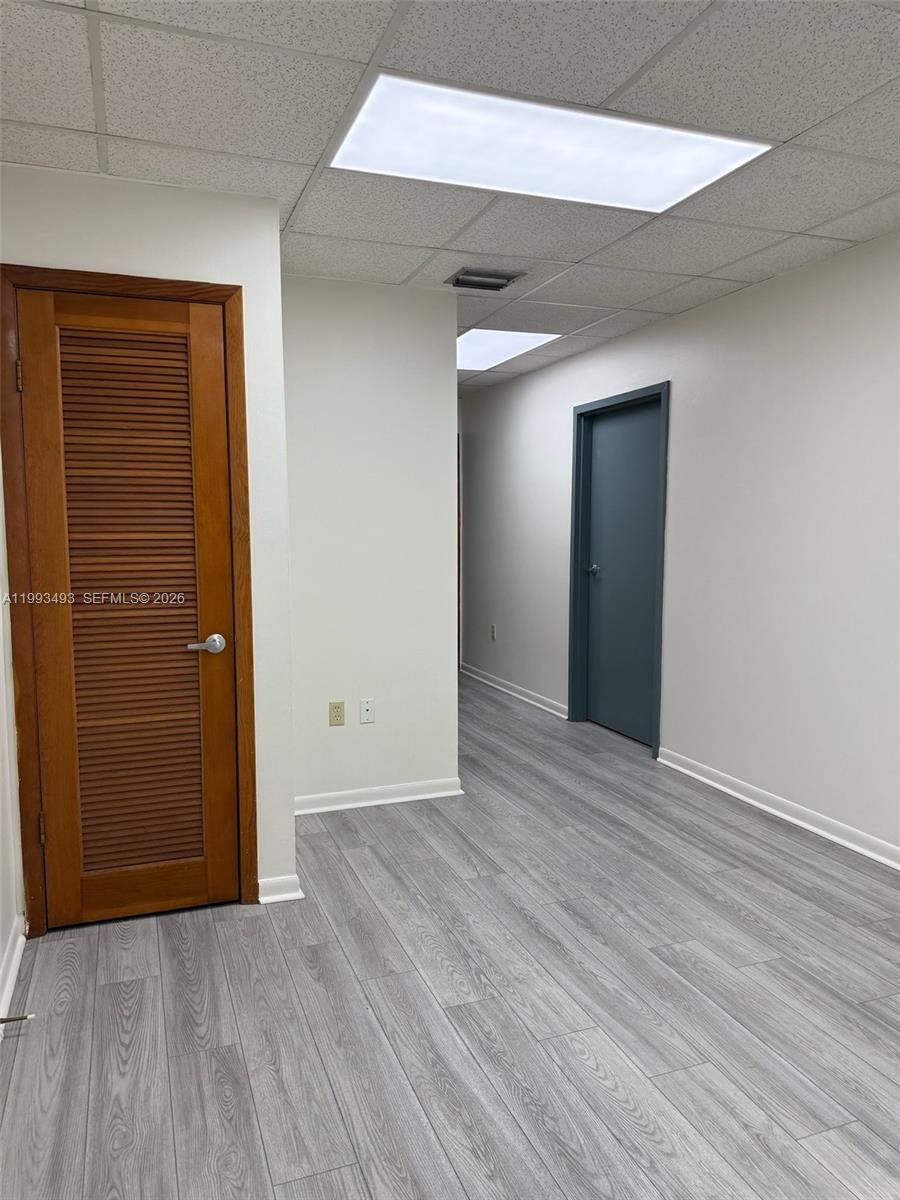 27  /   sq. ft. $ 2026-04-01 0 Photo