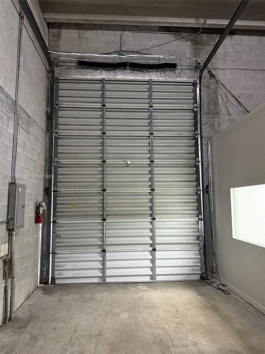   /   sq. ft. $ 2026-04-01 0 Photo