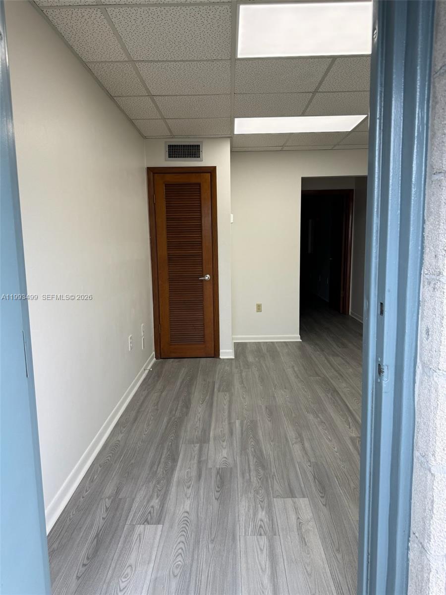   /   sq. ft. $ 2026-04-01 0 Photo