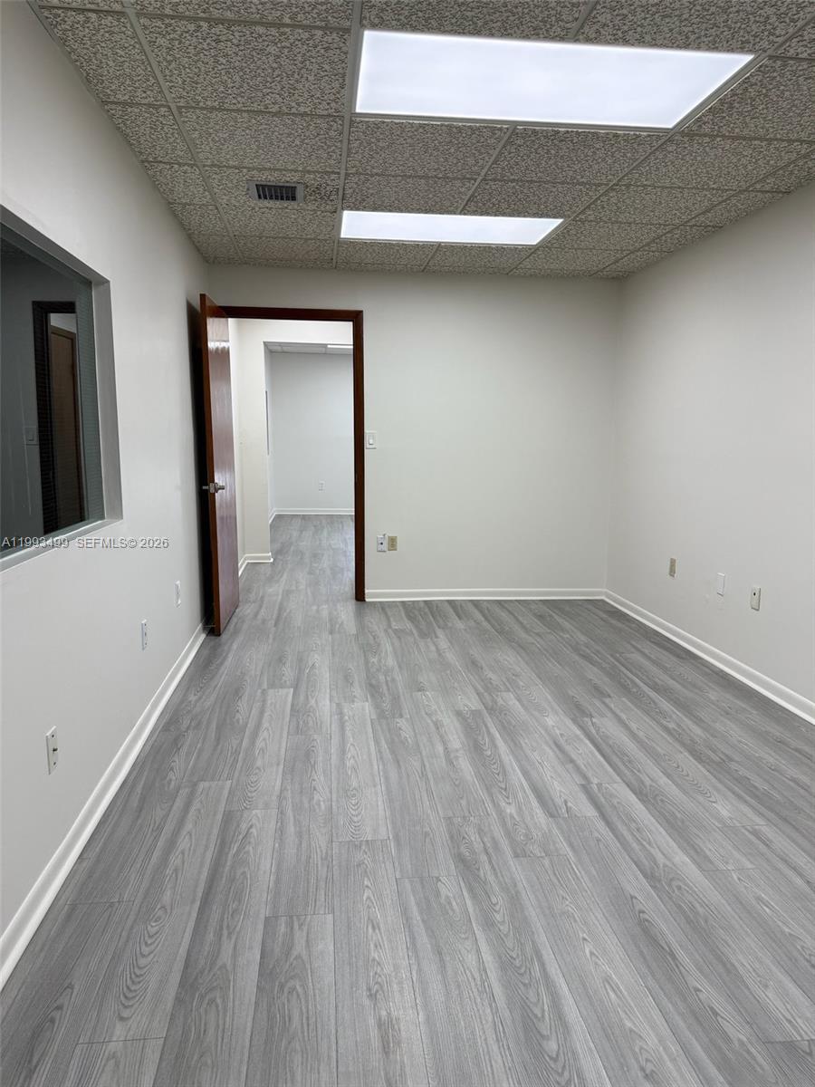   /   sq. ft. $ 2026-04-01 0 Photo