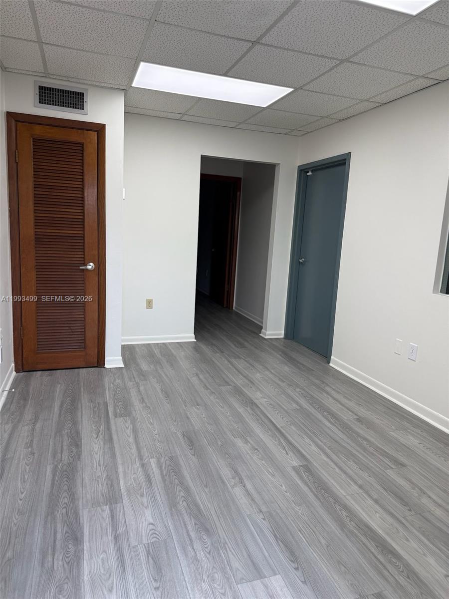   /   sq. ft. $ 2026-04-01 0 Photo