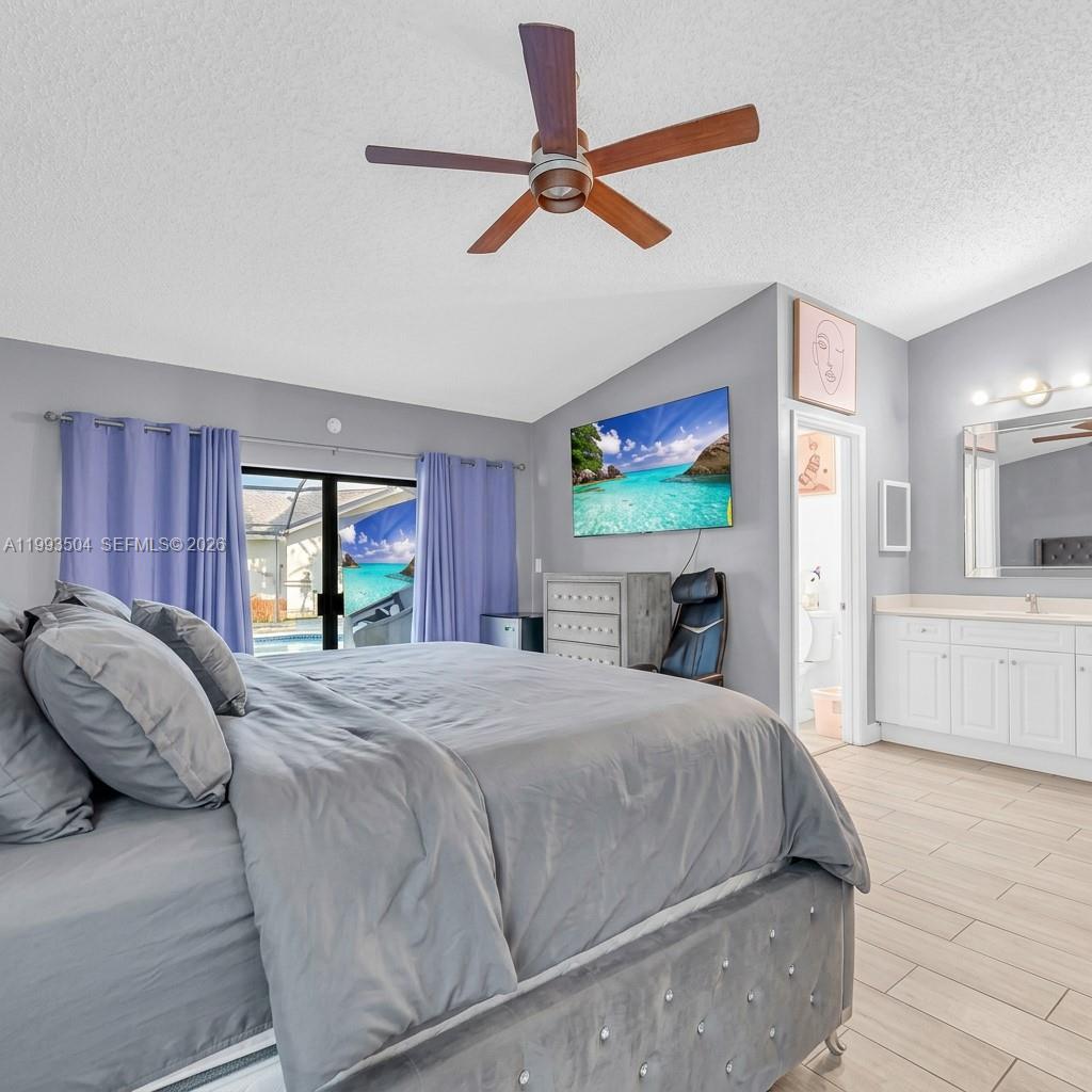 Ver detalles 5701 4 / 2 2181 sq. ft. $ 2026-06-01 0 foto