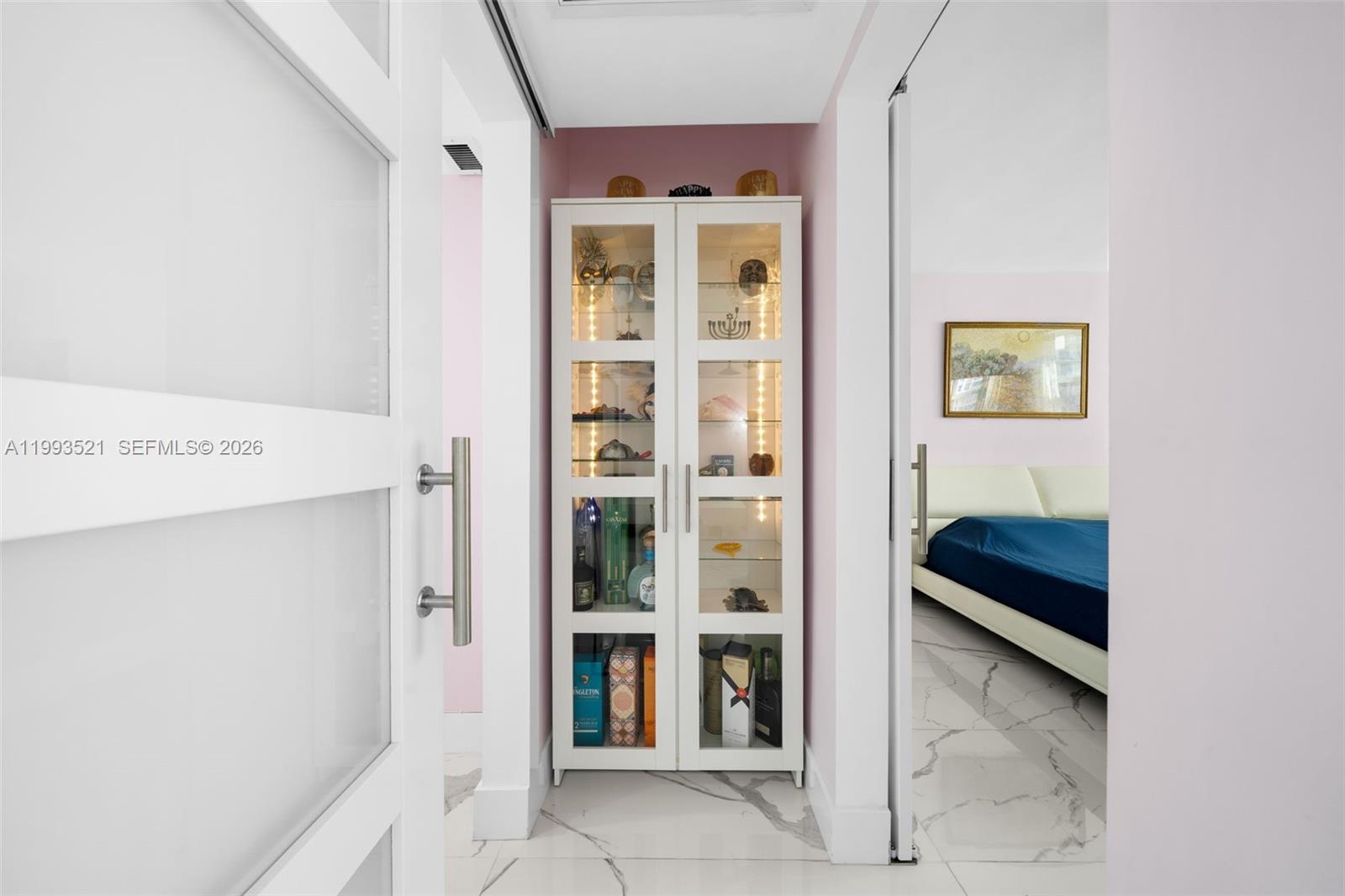 Photo of 3000 Ocean Dr #606, Hollywood, Florida, 33019 -