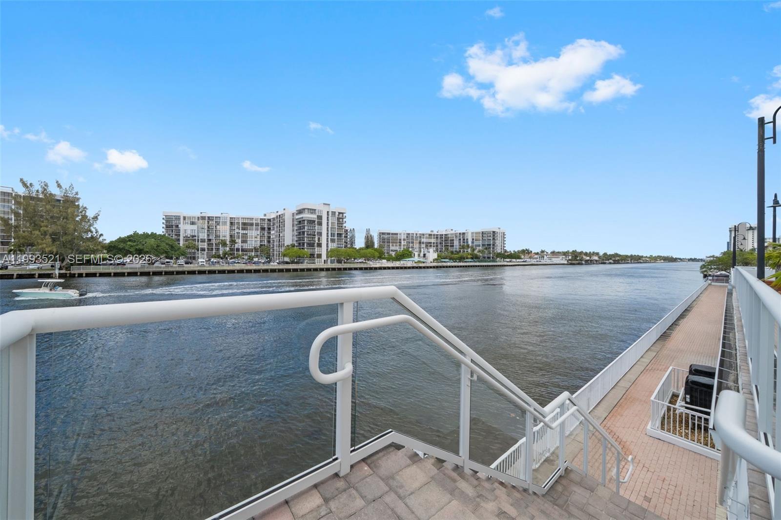 Photo of 3000 Ocean Dr #606, Hollywood, Florida, 33019 -