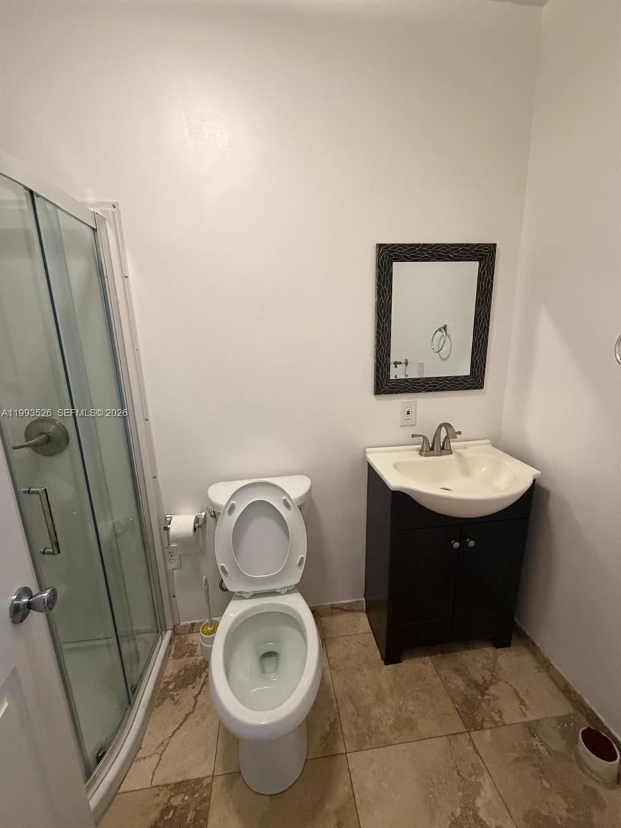 4616  /   sq. ft. $ 2026-04-01 0 Photo