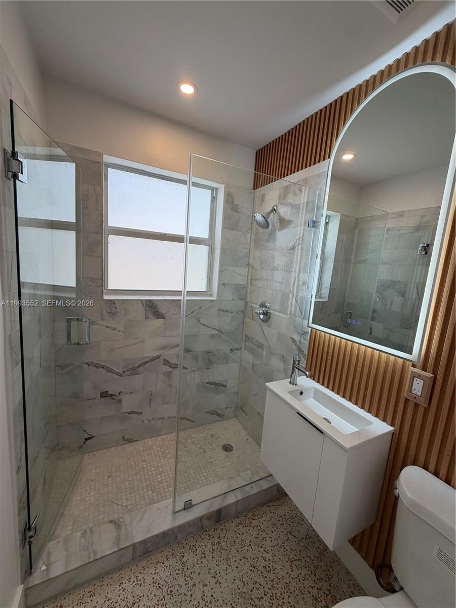   /  1050 sq. ft. $ 2026-04-28 0 Photo