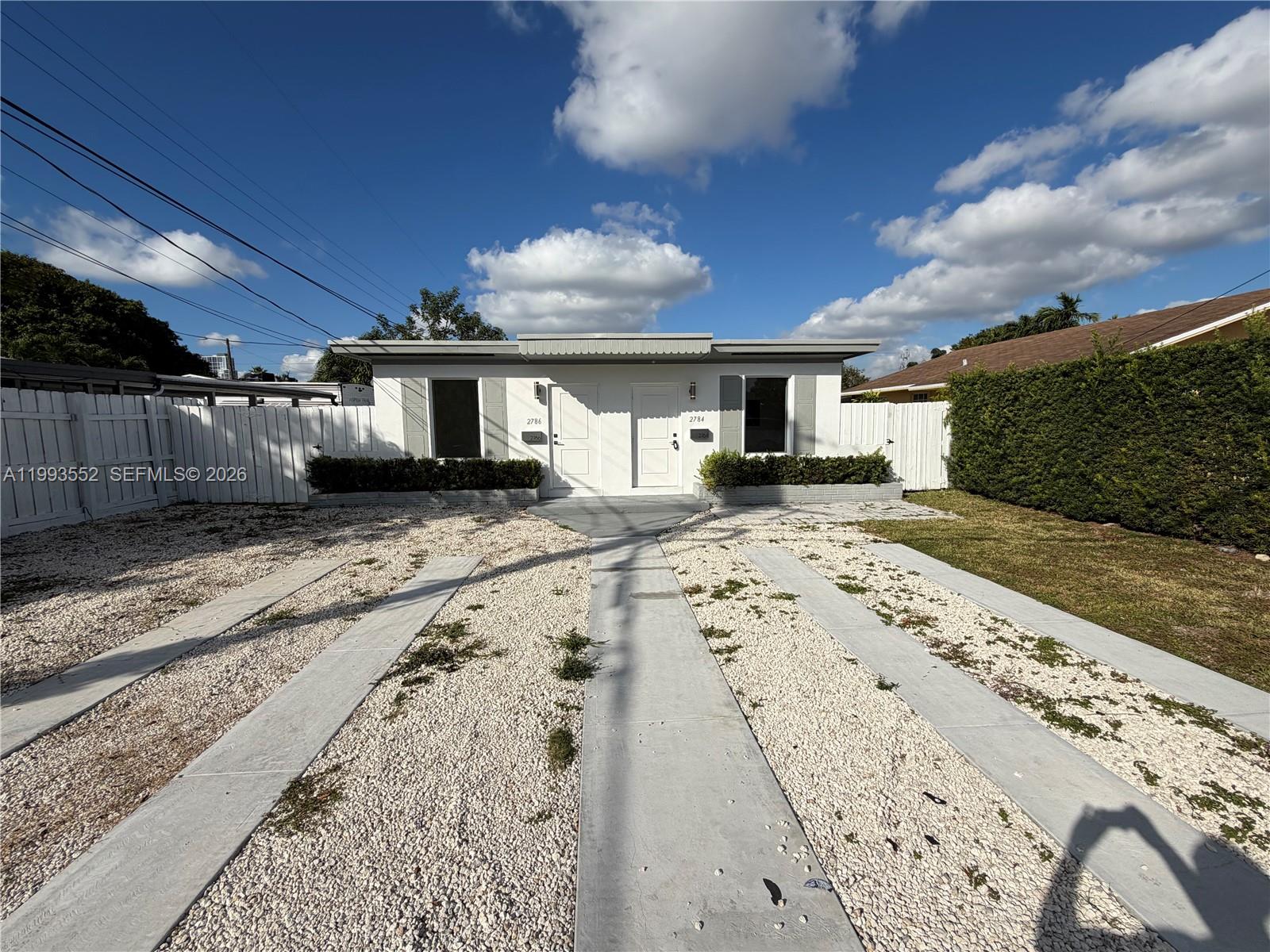   /  1050 sq. ft. $ 2026-04-28 0 Photo