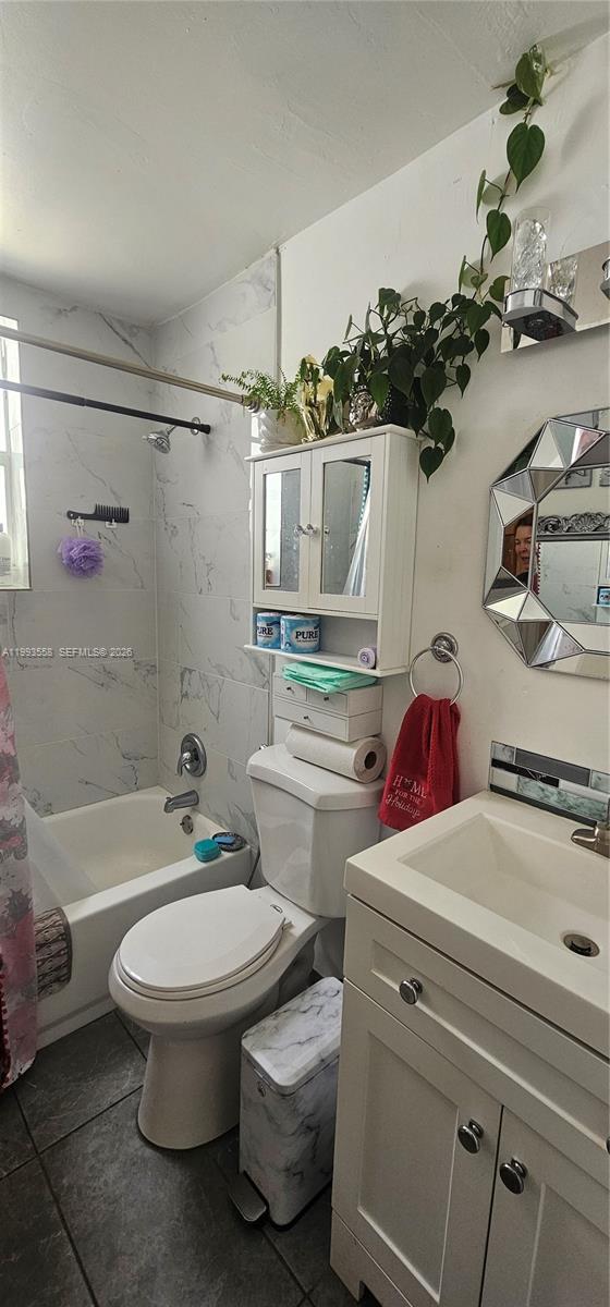  /  3400 sq. ft. $ 2026-04-01 0 Photo