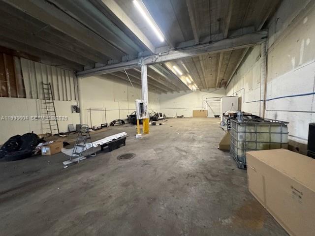 7134  /   sq. ft. $ 2026-04-06 0 Photo