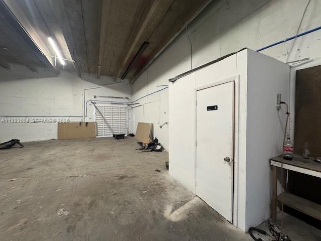 7134  /   sq. ft. $ 2026-04-06 0 Photo