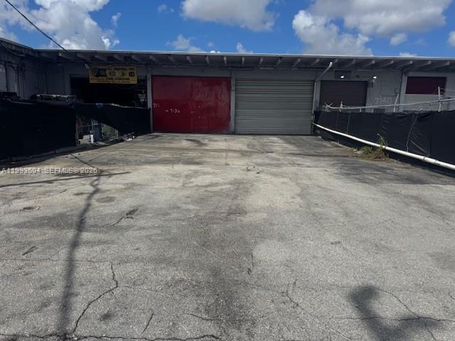 7134  /   sq. ft. $ 2026-04-06 0 Photo