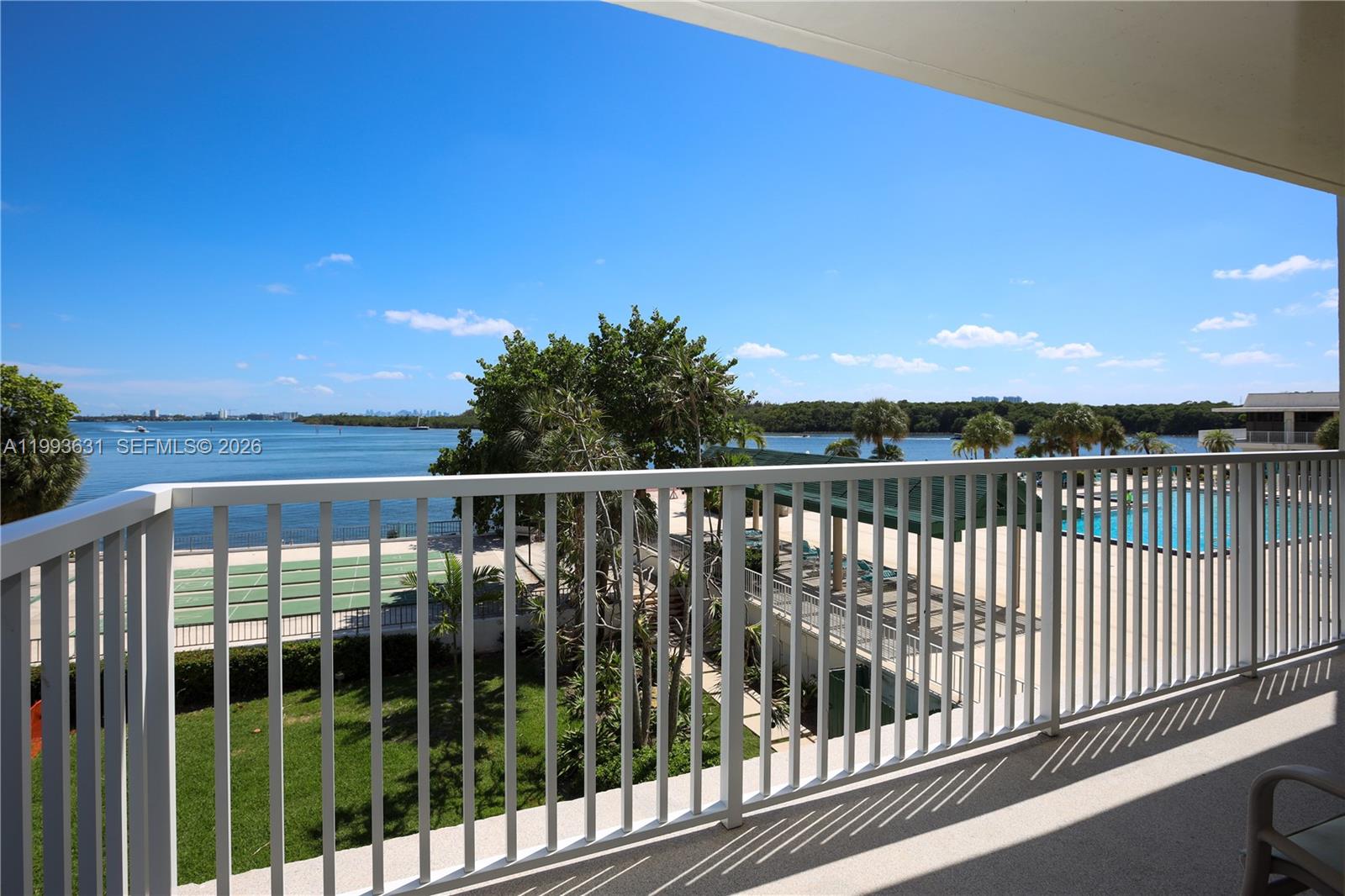 216 3 / 3 1570 sq. ft. $ 2026-04-02 0 Photo