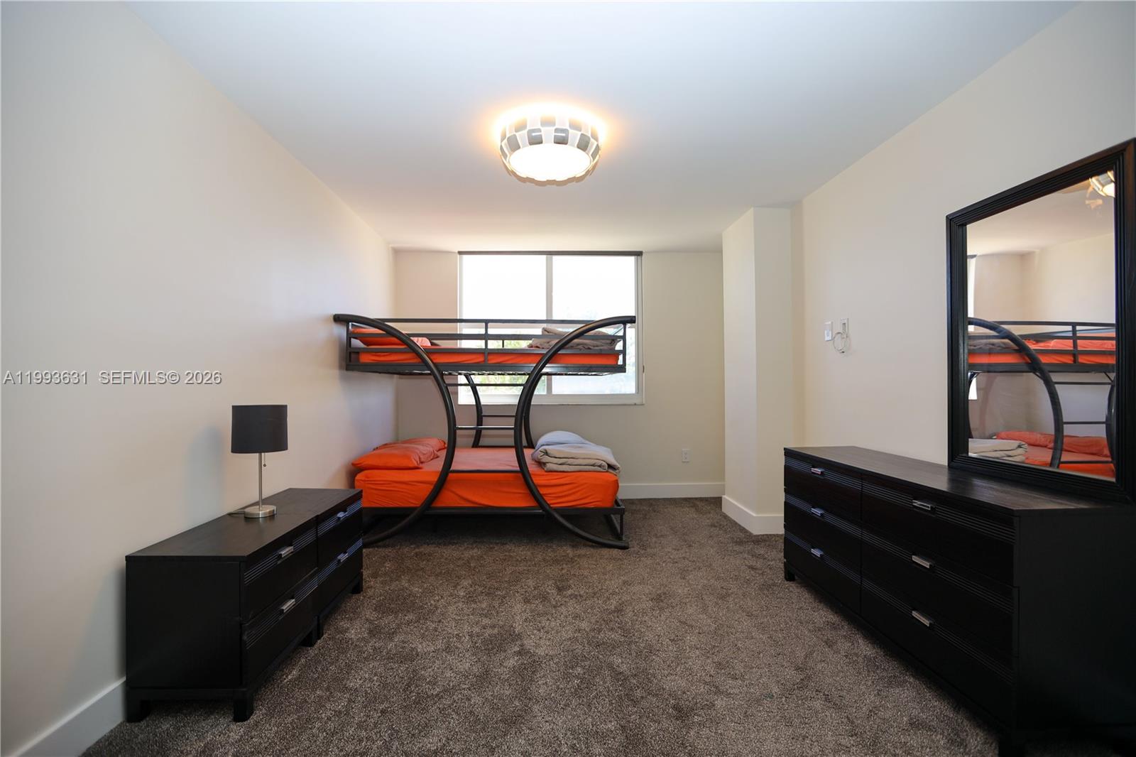 216 3 / 3 1570 sq. ft. $ 2026-04-02 0 Photo