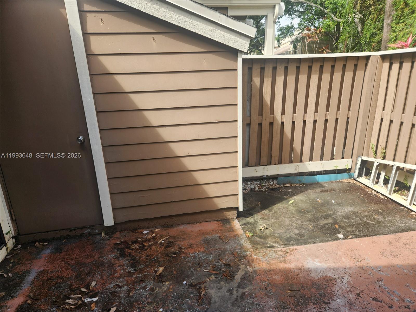 7184 2 / 2 1186 sq. ft. $ 2026-04-17 0 Photo