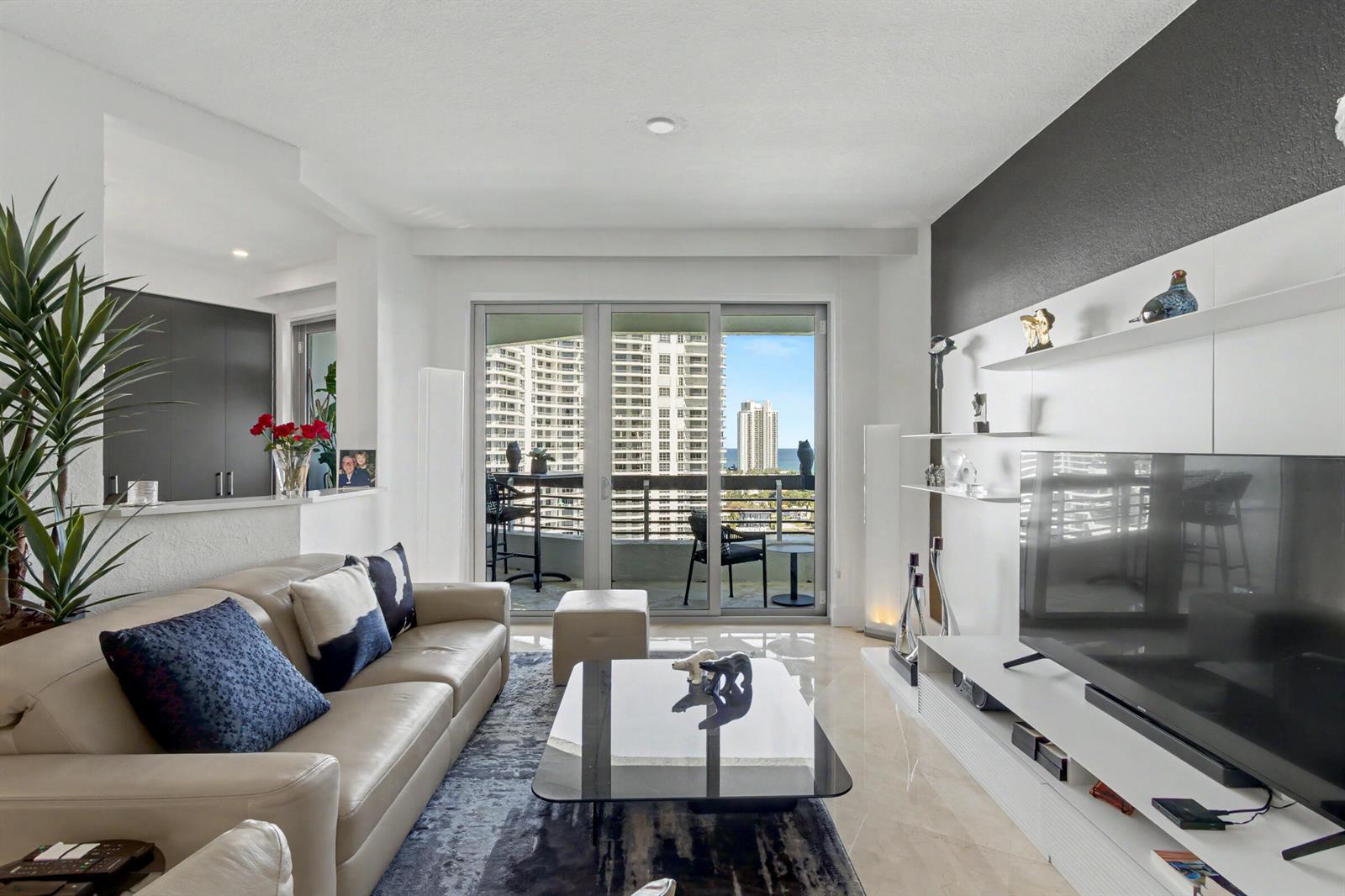Photo of 3600 Mystic Pointe #Ph16, Aventura, Florida, 33180 - 3600-25