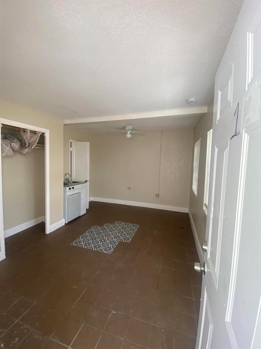 See details 1-6 / 0 sq. ft. $ 2026-04-16 0 Photo