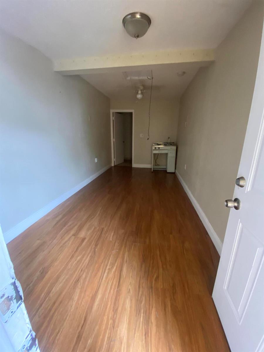 See details 1-6 / 0 sq. ft. $ 2026-04-16 0 Photo