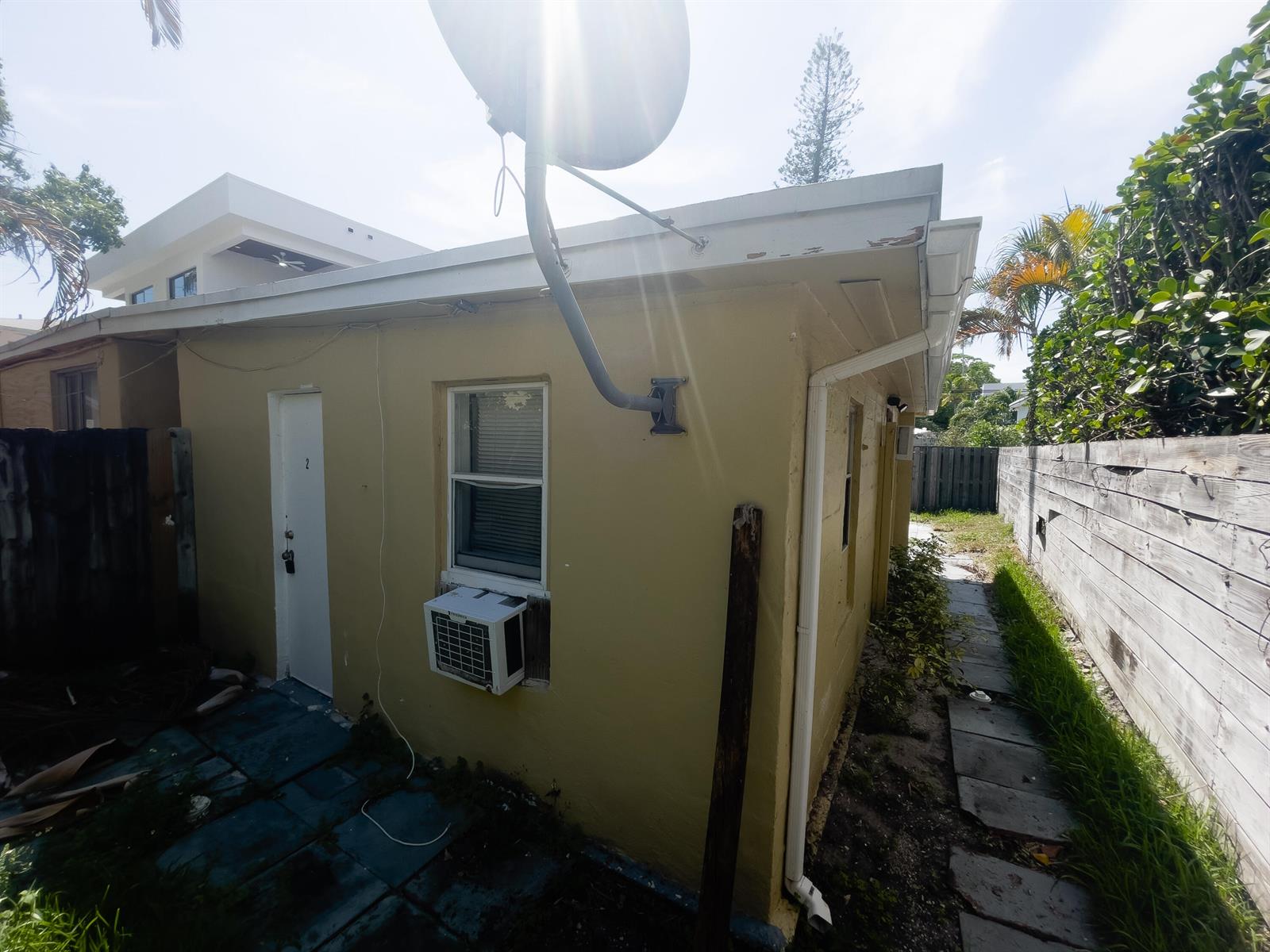 See details 1-6 / 0 sq. ft. $ 2026-04-16 0 Photo