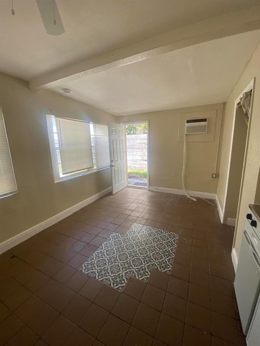 See details 1-6 / 0 sq. ft. $ 2026-04-16 0 Photo