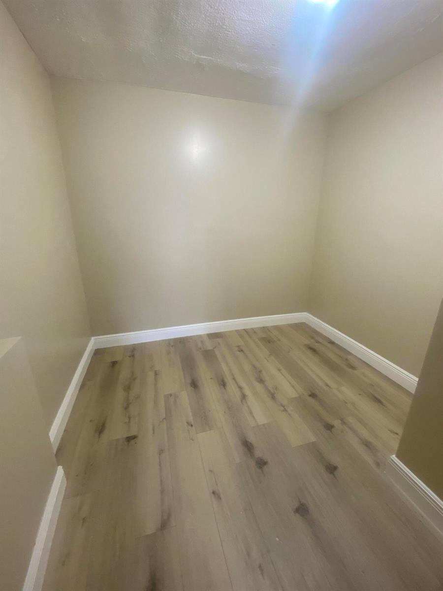 See details 1-5 / 0 sq. ft. $ 2026-04-16 0 Photo