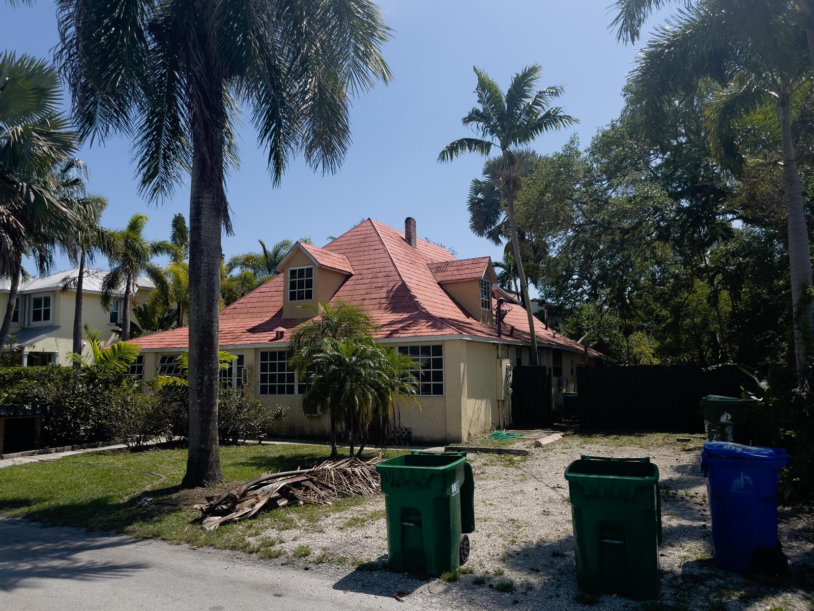 See details 1-5 / 0 sq. ft. $ 2026-04-16 0 Photo