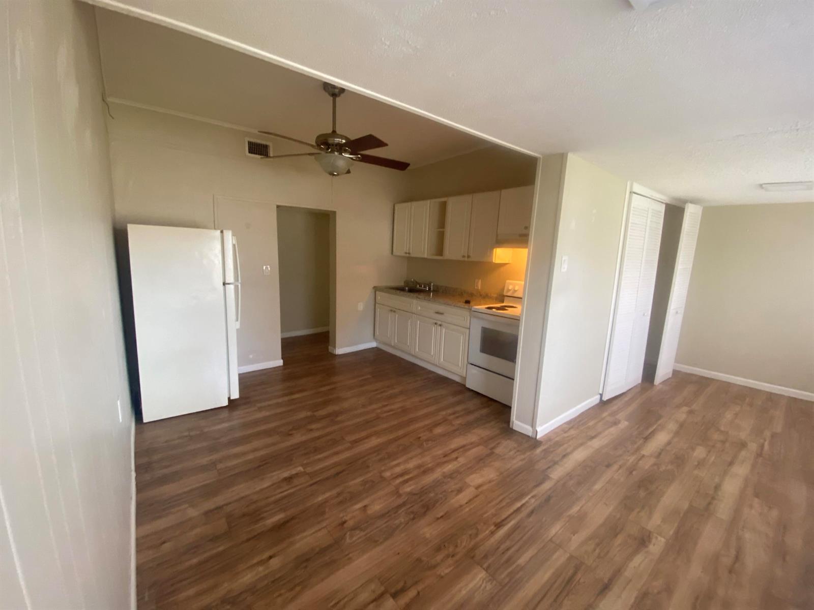See details 1-5 / 0 sq. ft. $ 2026-04-16 0 Photo