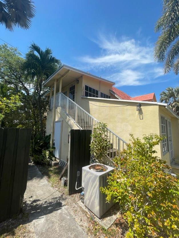See details 1-5 / 0 sq. ft. $ 2026-04-16 0 Photo