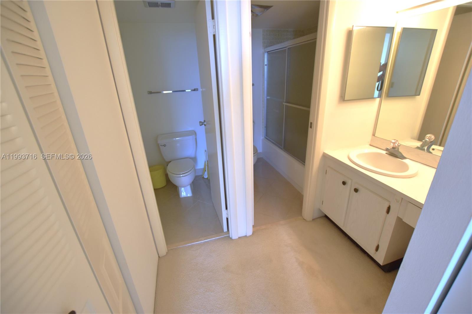 Photo of 20301 Country Club Dr  #1425, Aventura, Florida, 33180 - 