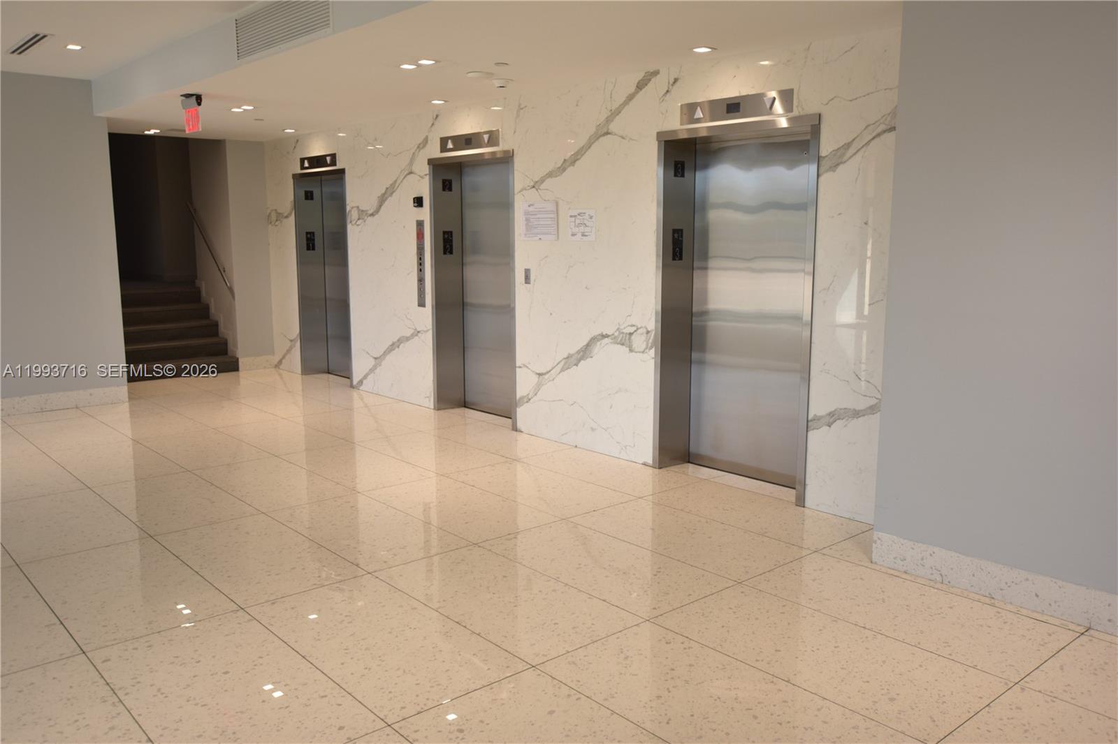 Photo of 20301 Country Club Dr  #1425, Aventura, Florida, 33180 - 