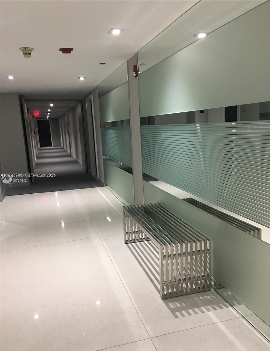 Photo of 20301 Country Club Dr  #1425, Aventura, Florida, 33180 - 