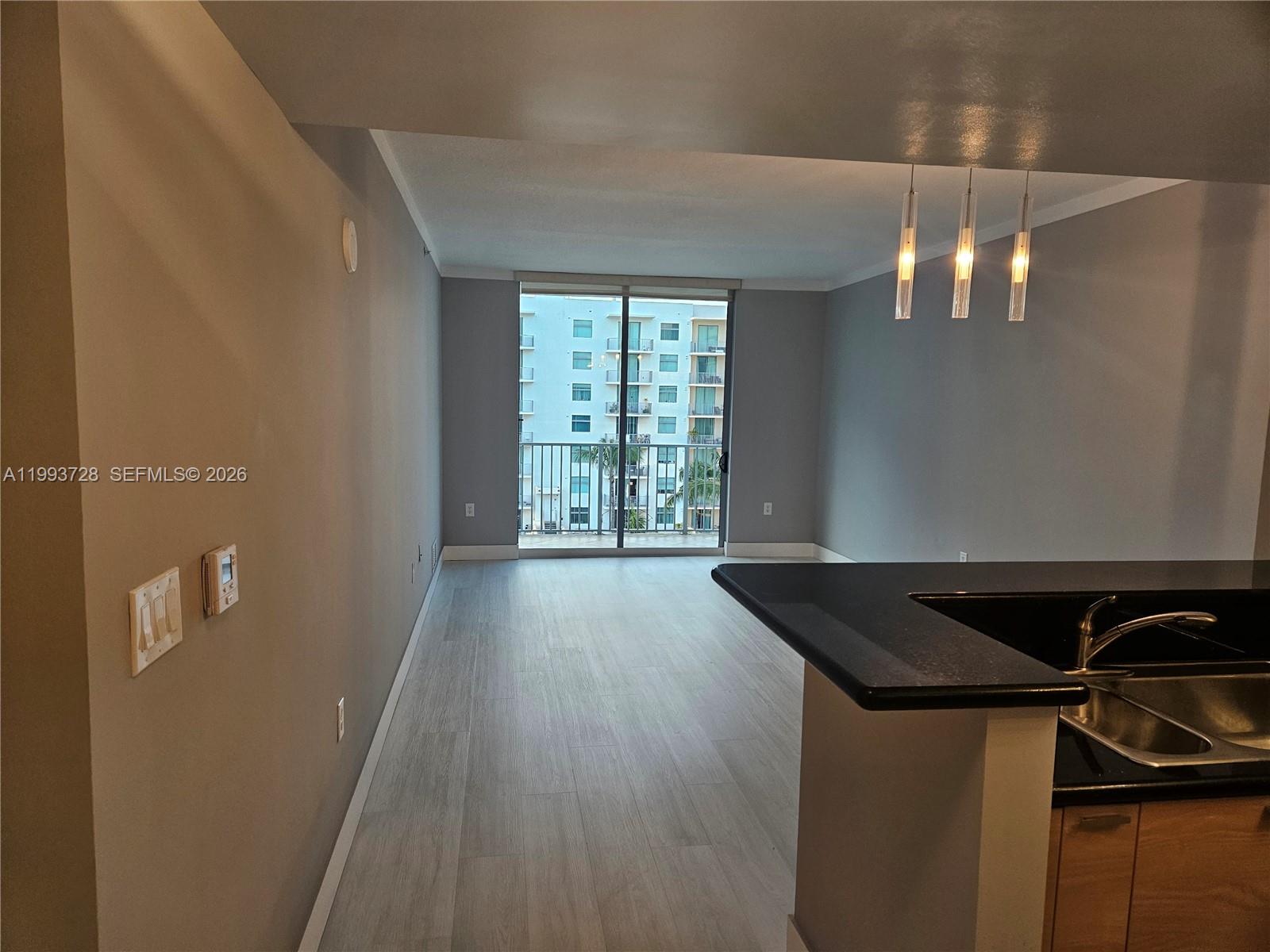 Photo of 140 Dixie Hwy #822, Hollywood, Florida, 33020 - Living Room