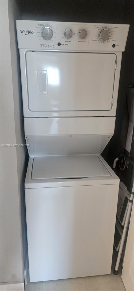 Photo of 140 Dixie Hwy #822, Hollywood, Florida, 33020 -