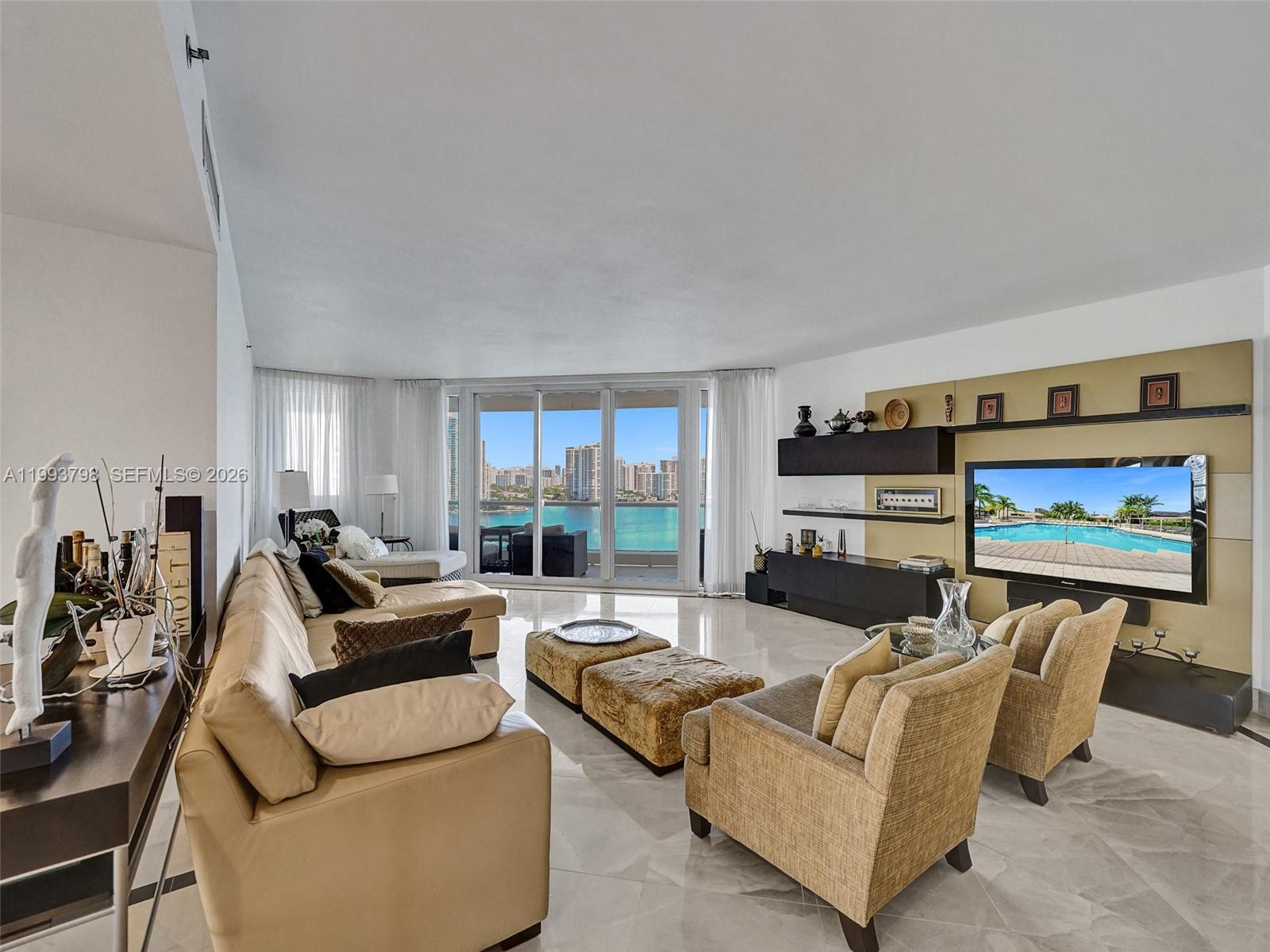 1207 4 / 5 2870 sq. ft. $ 2026-04-02 0 Photo