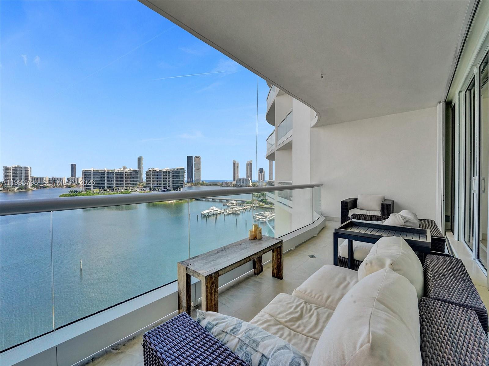 1207 4 / 5 2870 sq. ft. $ 2026-04-02 0 Photo