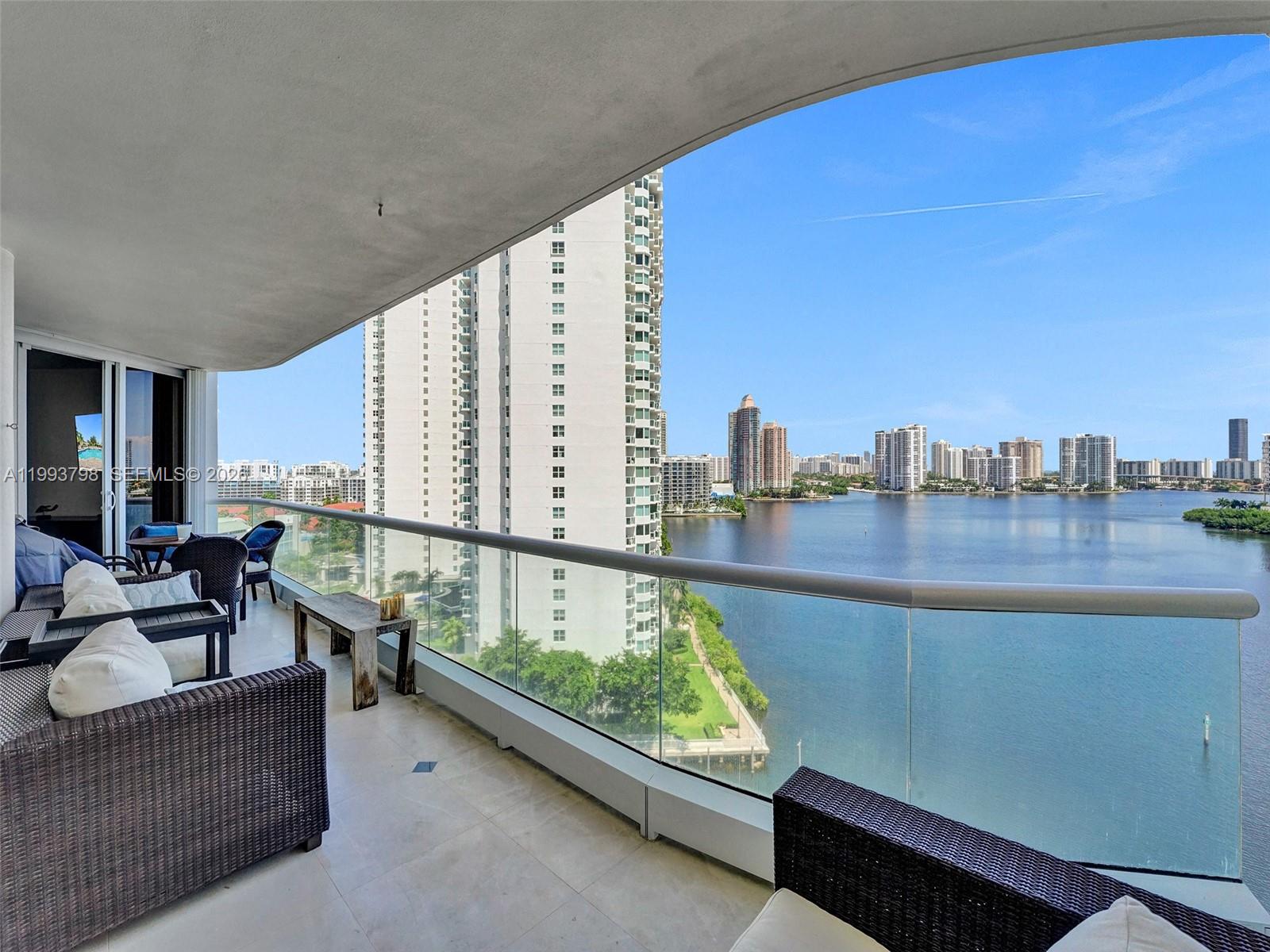 1207 4 / 5 2870 sq. ft. $ 2026-04-02 0 Photo
