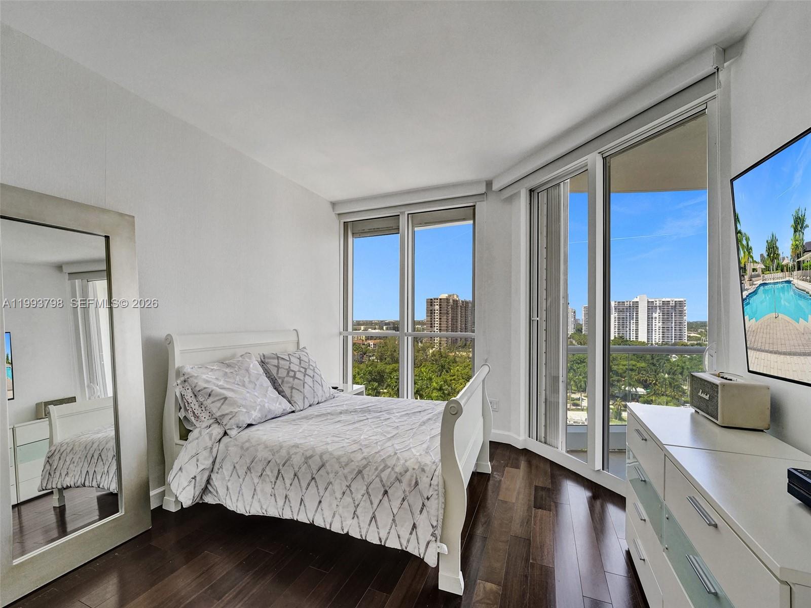 1207 4 / 5 2870 sq. ft. $ 2026-04-02 0 Photo