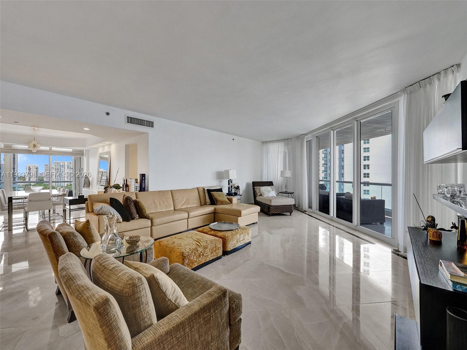 1207 4 / 5 2870 sq. ft. $ 2026-04-02 0 Photo