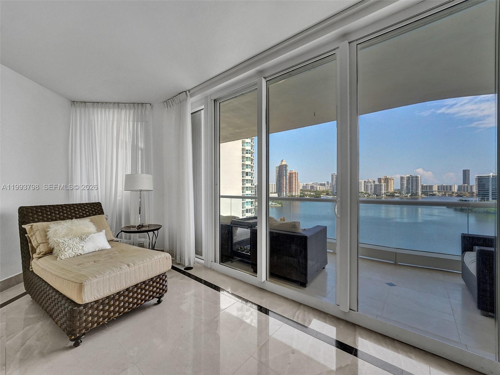 1207 4 / 5 2870 sq. ft. $ 2026-04-02 0 Photo