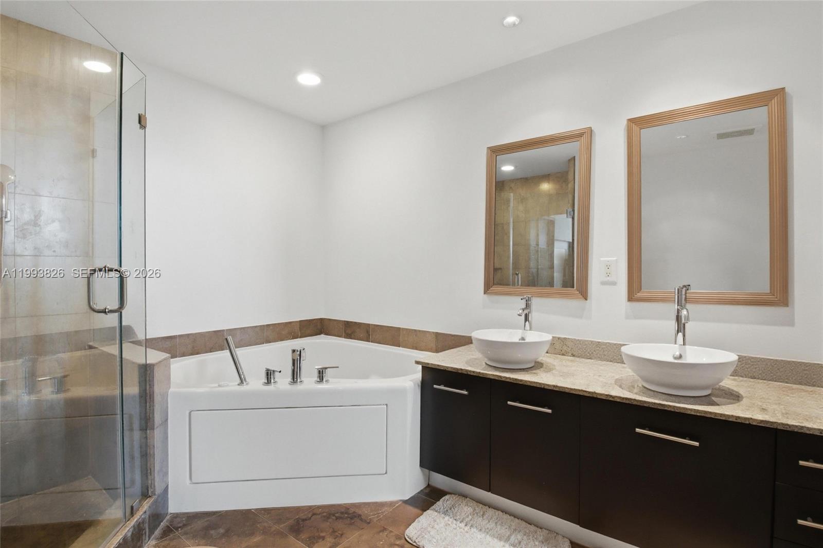 Photo of 3029 188th St  #904, Aventura, Florida, 33180 - 