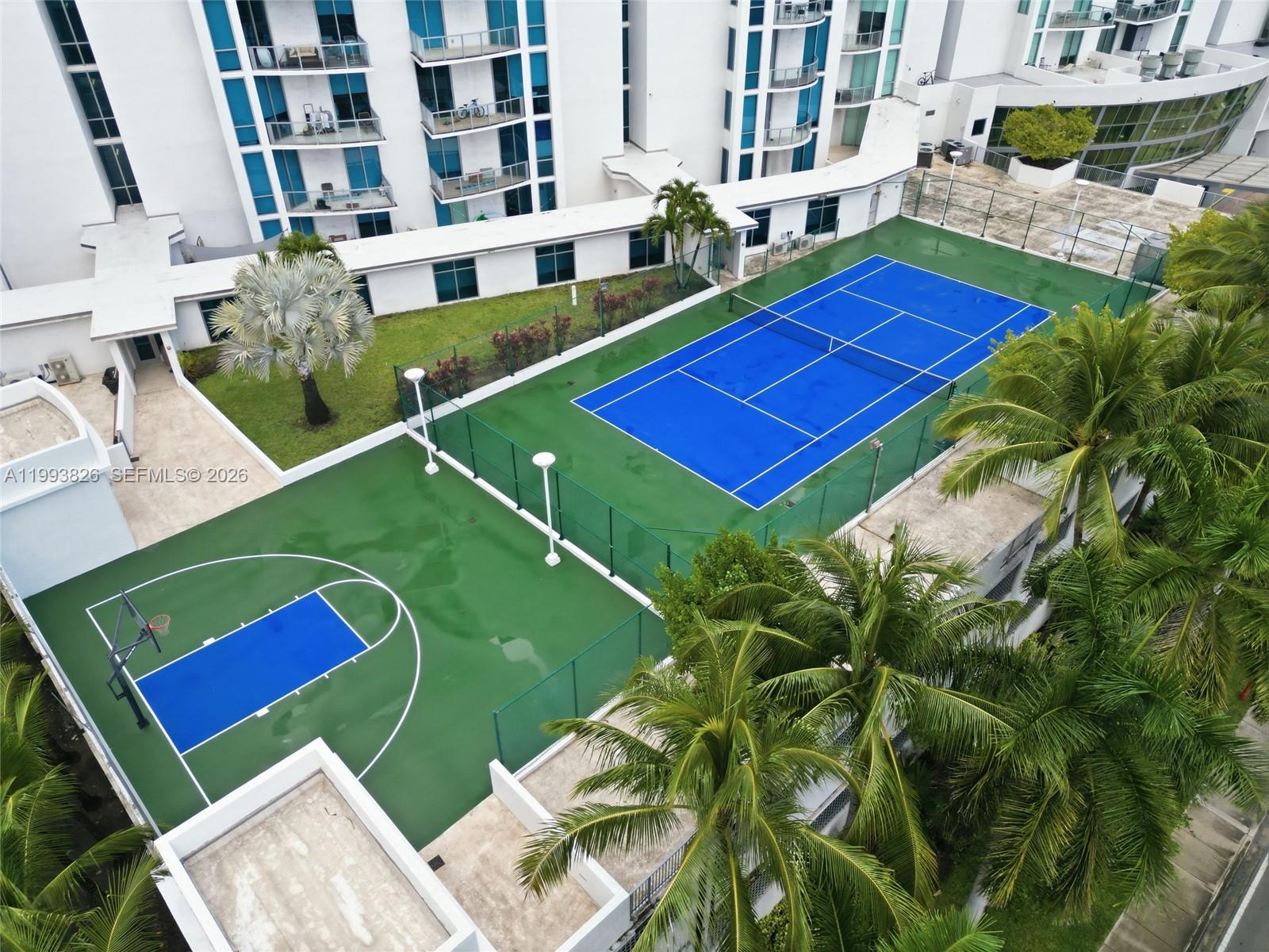 Photo of 3029 188th St  #904, Aventura, Florida, 33180 - 