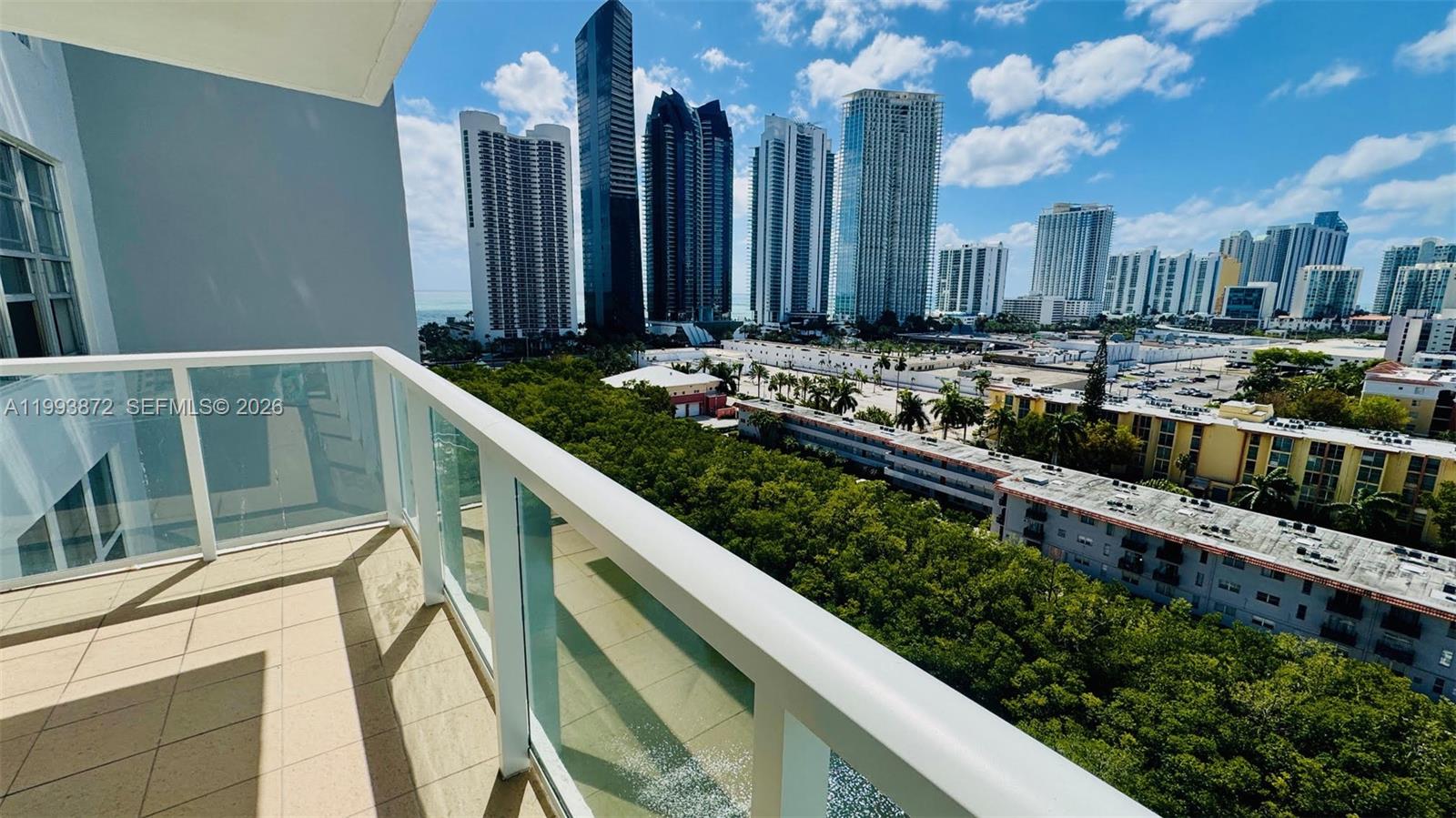 See details 1518 2 / 2 1525 sq. ft. $ 2026-04-02 0 Photo