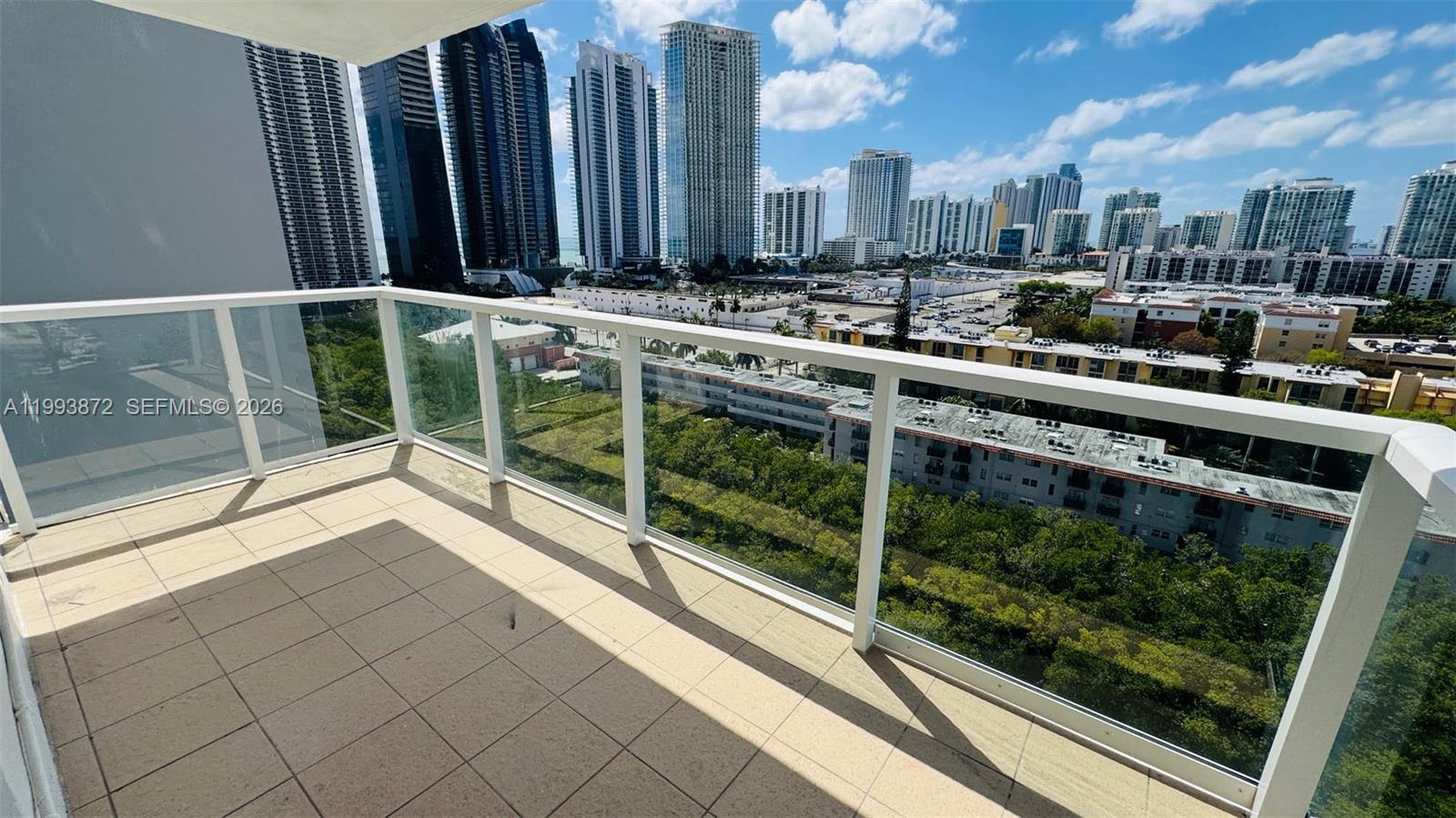 See details 1518 2 / 2 1525 sq. ft. $ 2026-04-02 0 Photo