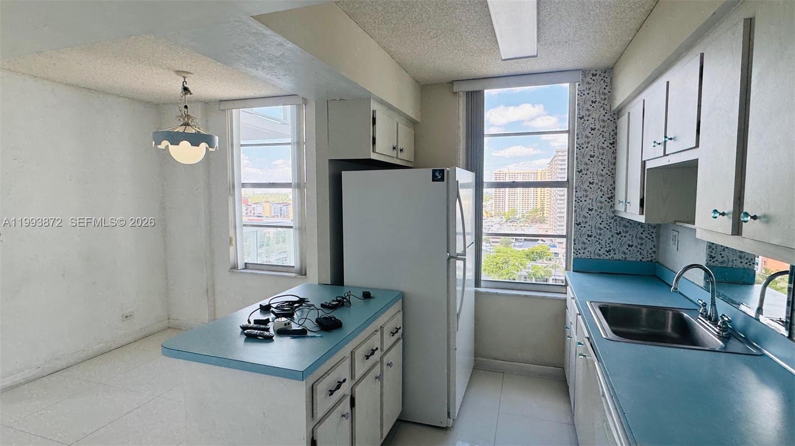 See details 1518 2 / 2 1525 sq. ft. $ 2026-04-02 0 Photo