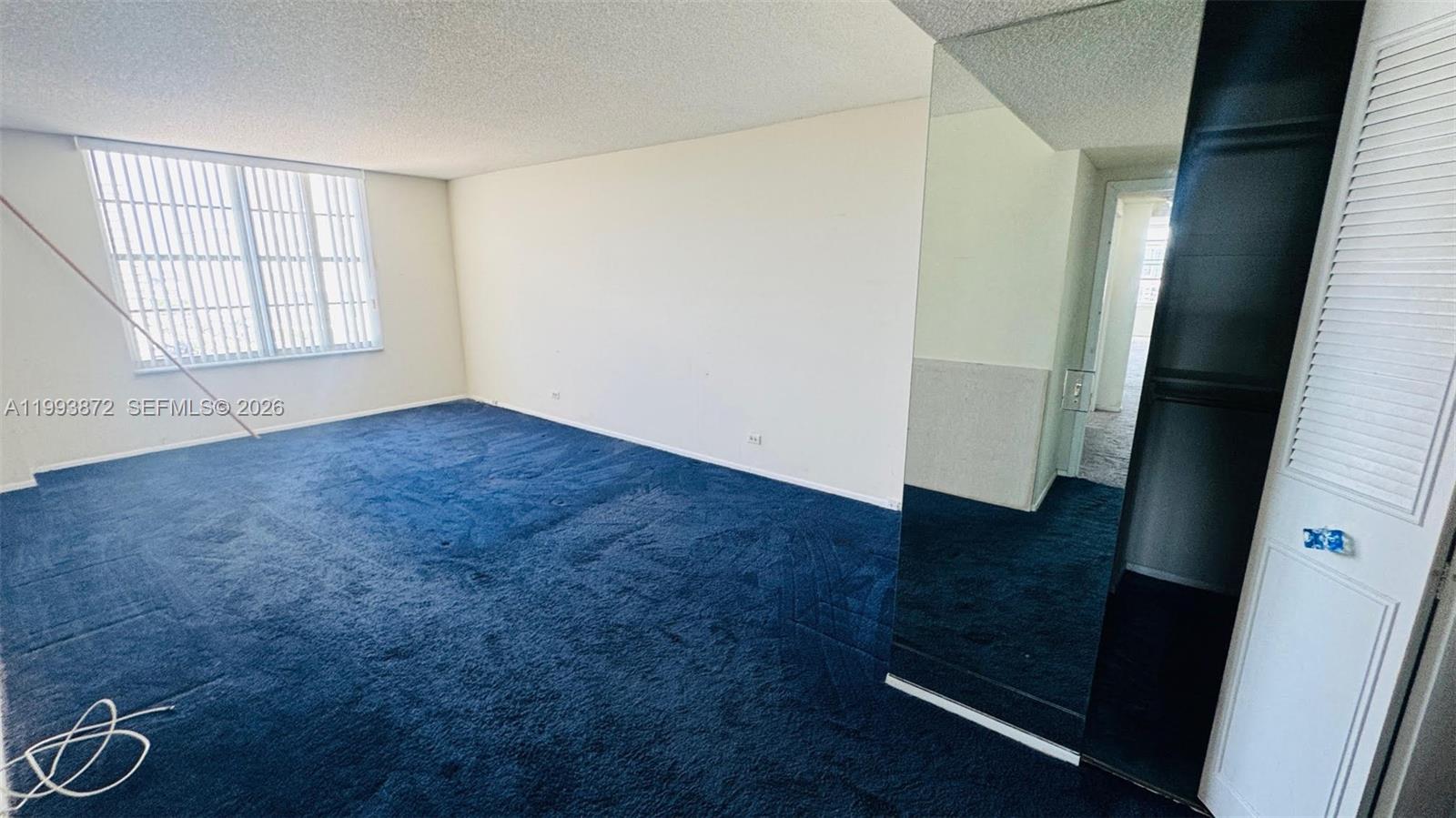See details 1518 2 / 2 1525 sq. ft. $ 2026-04-02 0 Photo
