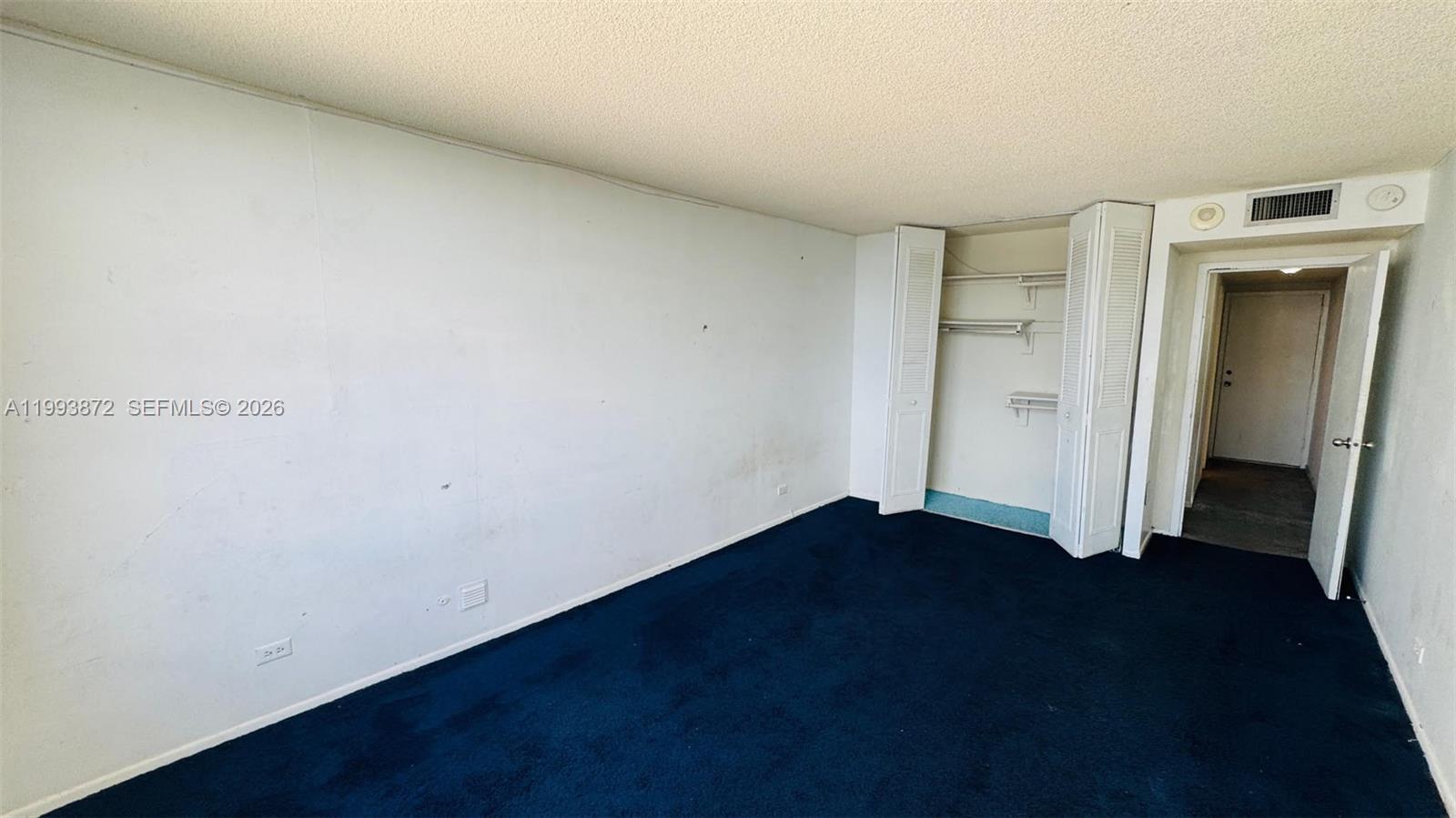 See details 1518 2 / 2 1525 sq. ft. $ 2026-04-02 0 Photo