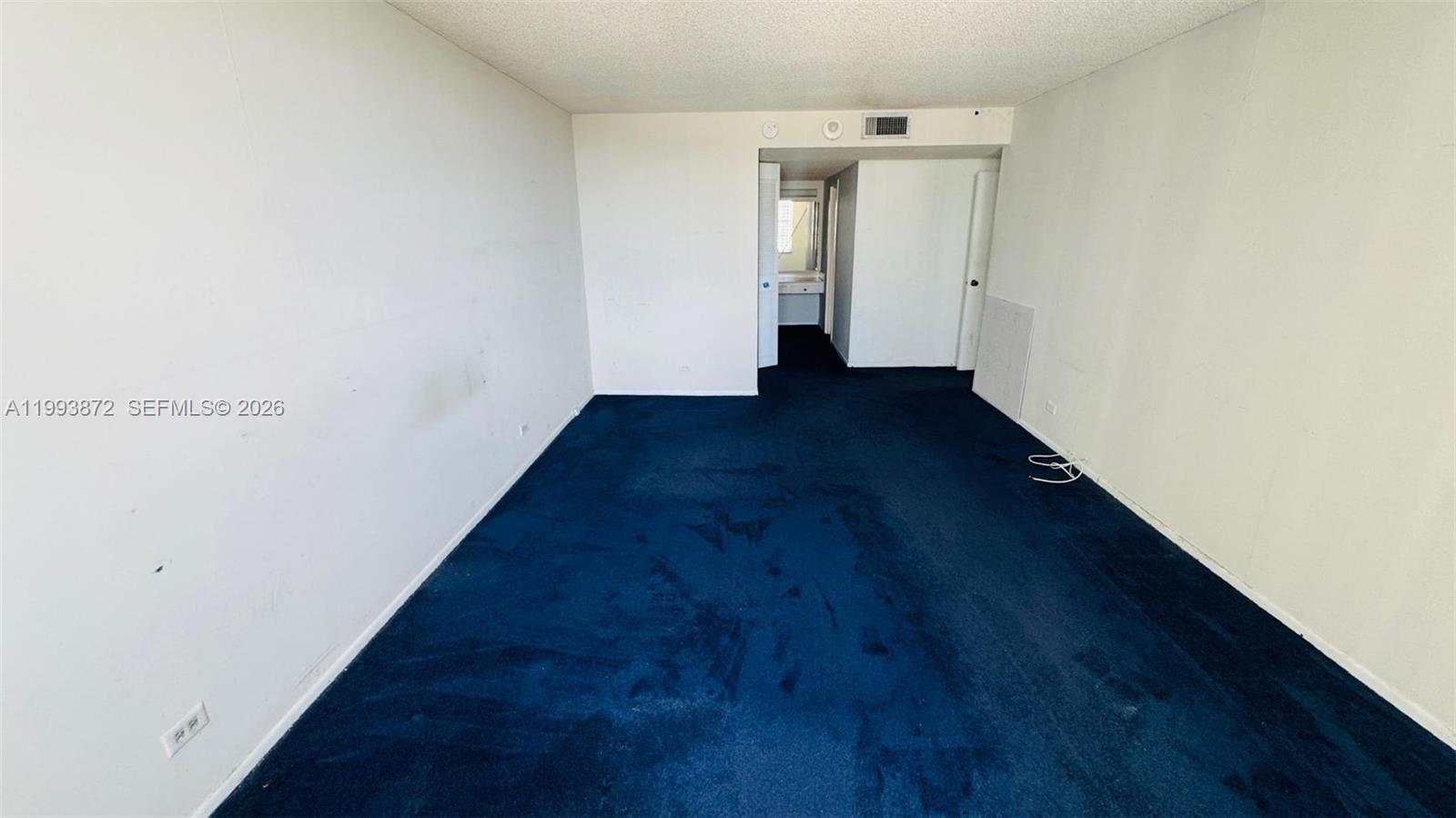 See details 1518 2 / 2 1525 sq. ft. $ 2026-04-02 0 Photo