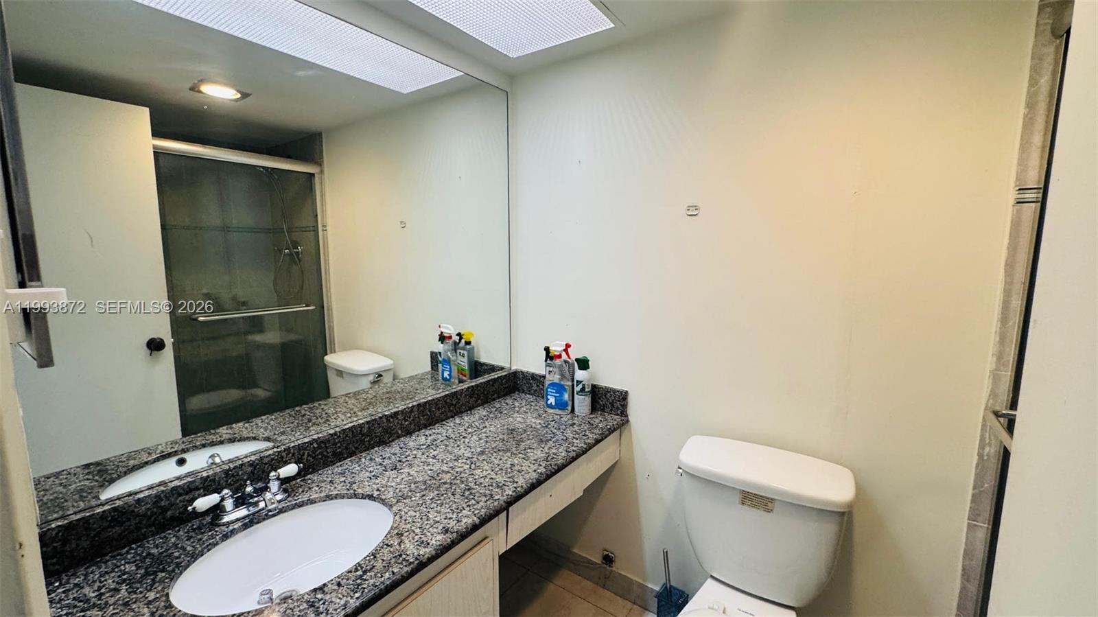 See details 1518 2 / 2 1525 sq. ft. $ 2026-04-02 0 Photo